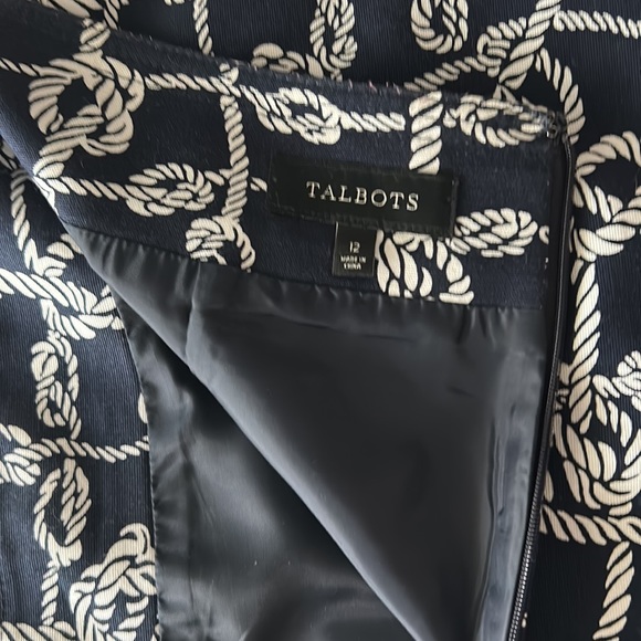 Talbots Skirt Size 12 - Picture 2 of 2
